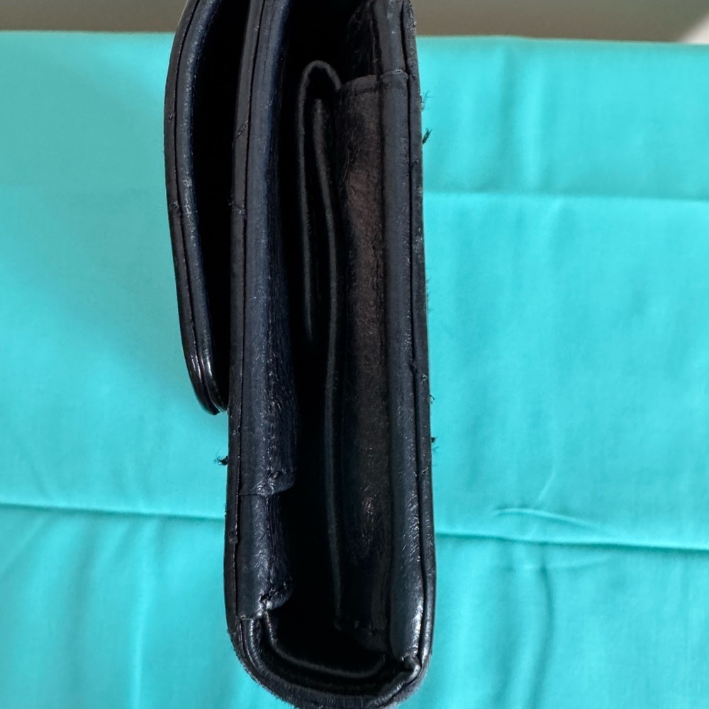 Chanel Black Quilted Leather Wallet - Picture 3 of 16